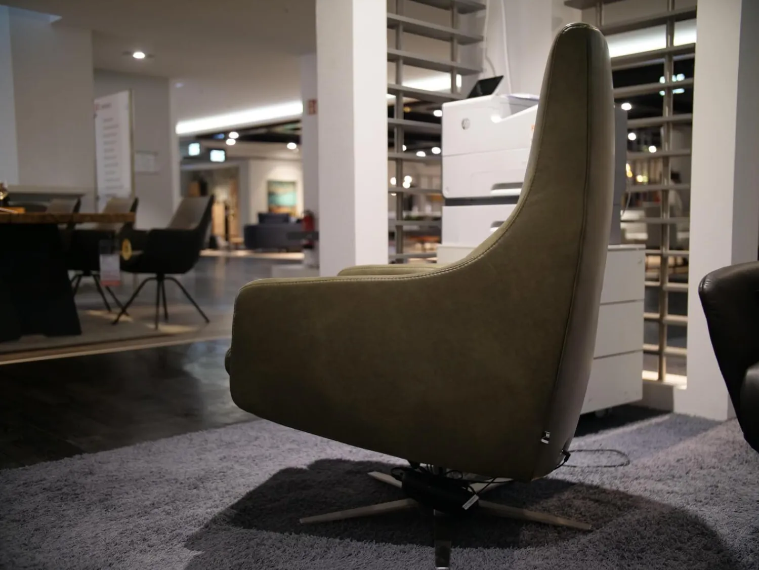 WK Wohnen Relaxsessel|Relaxsessel WK 683 Hailey Medium Bezug Leder Polo 1102 Grün Sternfuß Edelstahl