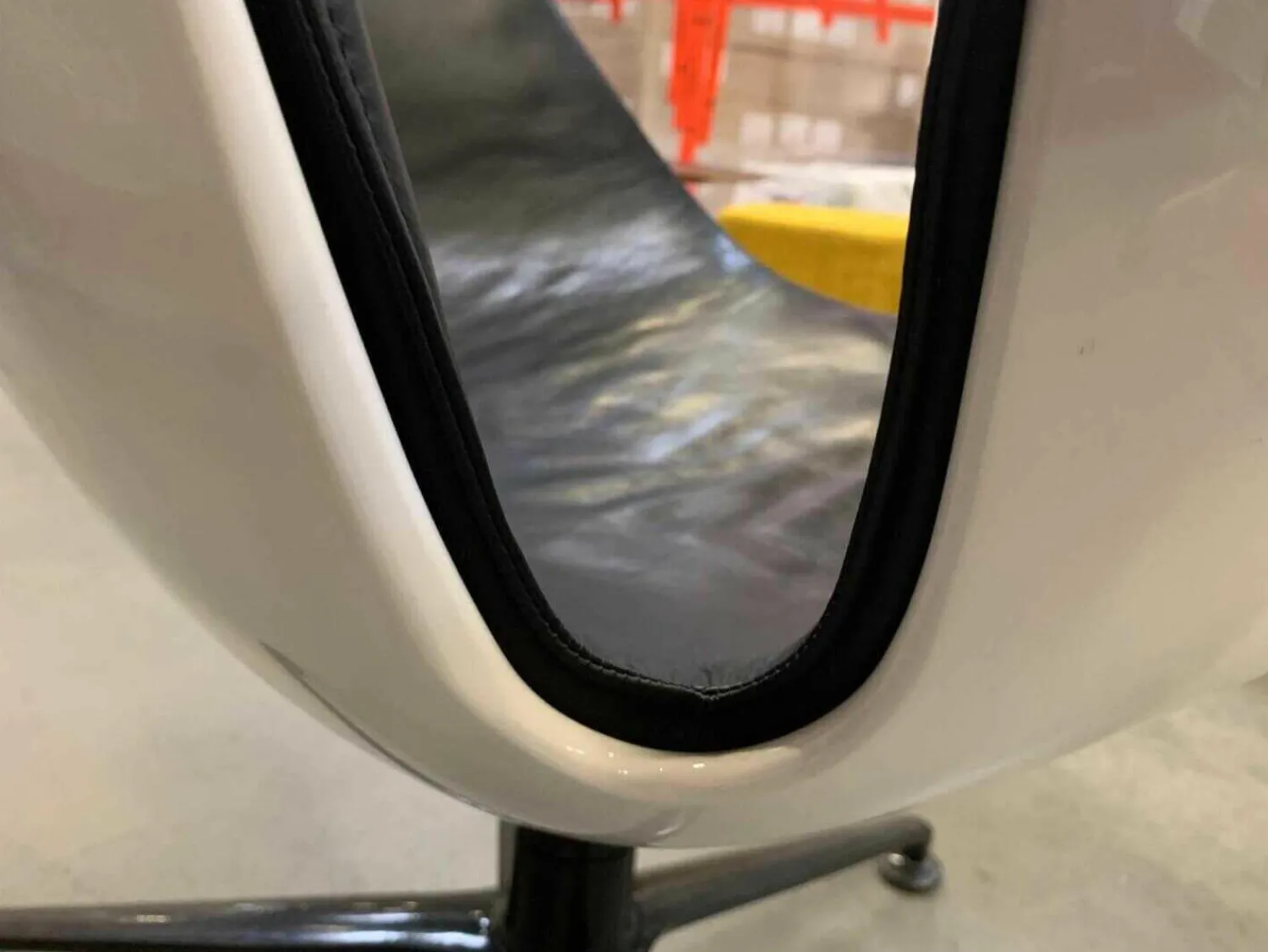 Walter Knoll Relaxsessel|Schalensessel FK Leder Schwarz Schale Weiß Gestell Aluminium Poliert