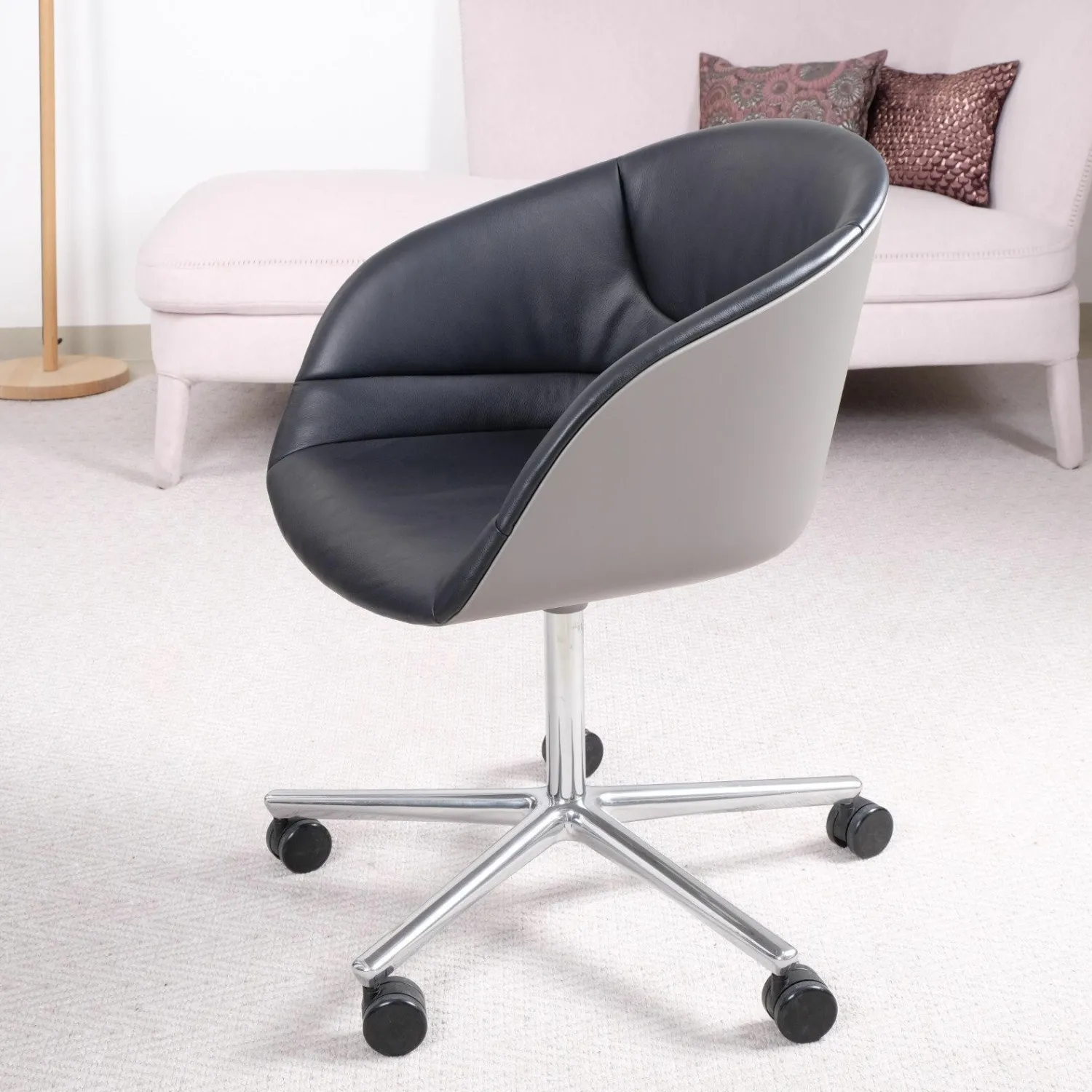 Walter Knoll Bürostühle|Einzelstühle|Schalensessel Kyo Leder Congress 251 Schwarz Außenschale Greige Matt