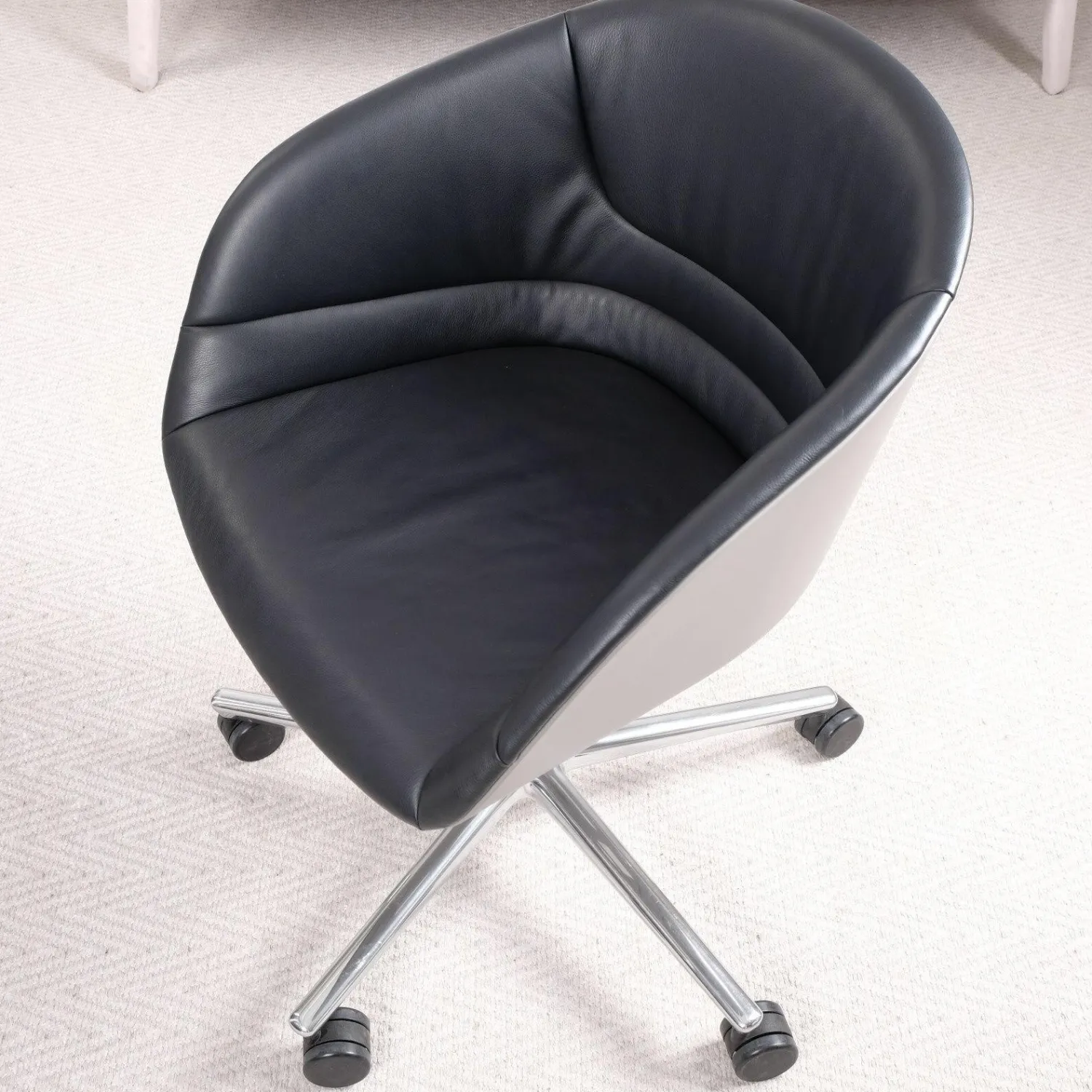 Walter Knoll Bürostühle|Einzelstühle|Schalensessel Kyo Leder Congress 251 Schwarz Außenschale Greige Matt