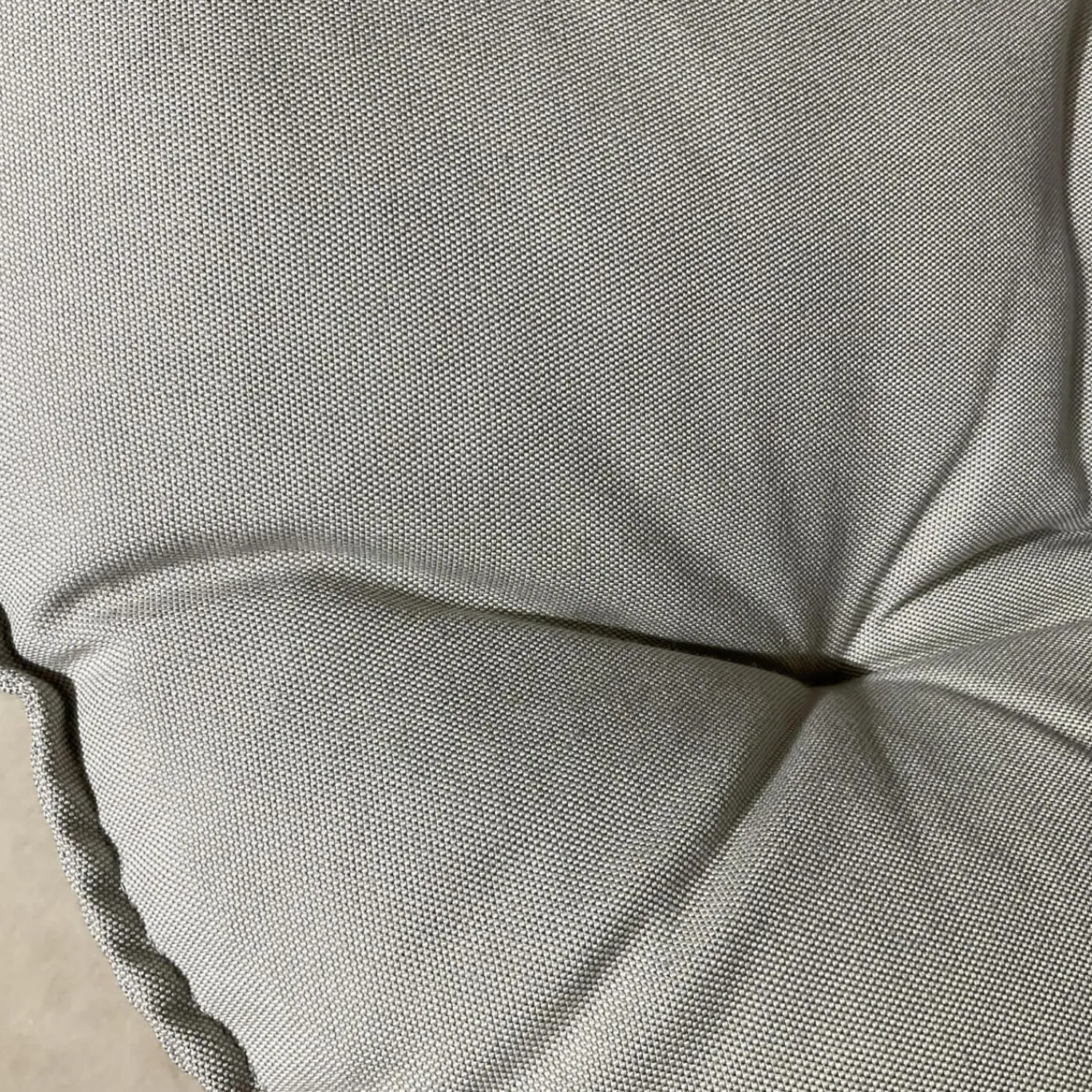 DEDON Loungemöbel|Schaukelstuhl Mbrace Stoff A 264 Cool Sage Grau Gestell Aluminium Füße Massivholz Teak Inklusive Beistelltisch