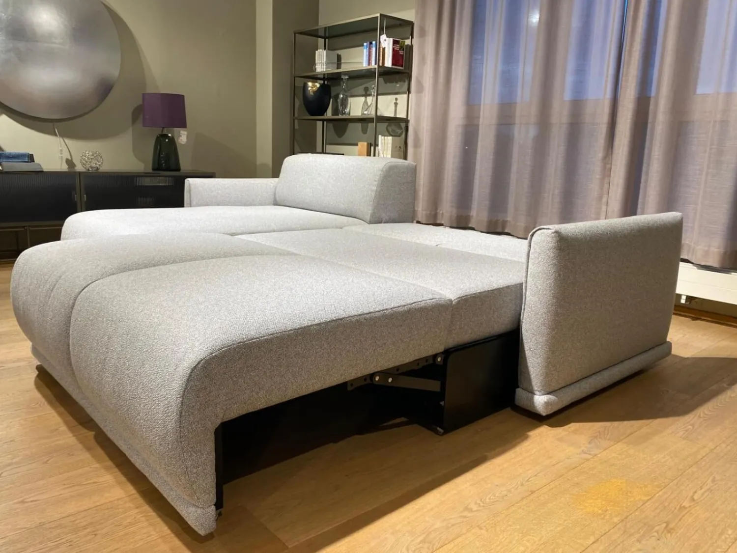 Christine Kröncke Schlafsofas|Schlafsofa Bente Stoff 092 Ecrue-Silber Grau mit Verstellfunktion