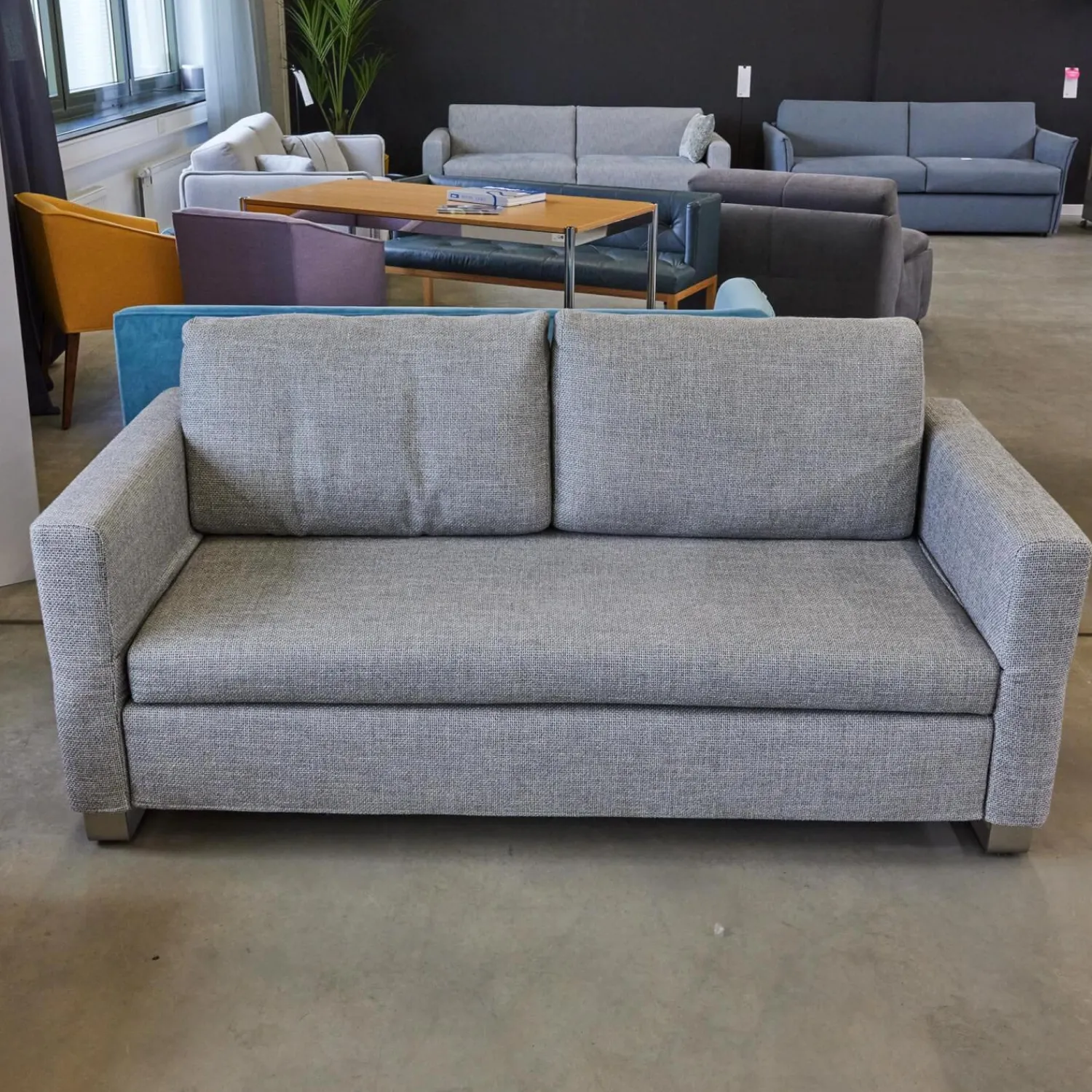 Signet Schlafsofas|Schlafsofa Lazlo Stoff Mambo Hellgrau Kufe Edelstahl Gebürstet