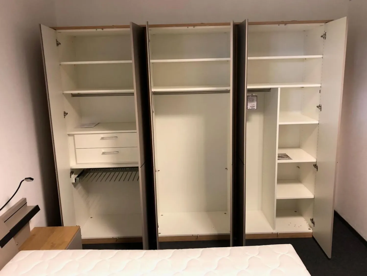 Disselkamp Ganze Schlafzimmer|Schlafzimmer Cordoba Balkeneiche Echtholz Furniert Absetzung Taupe