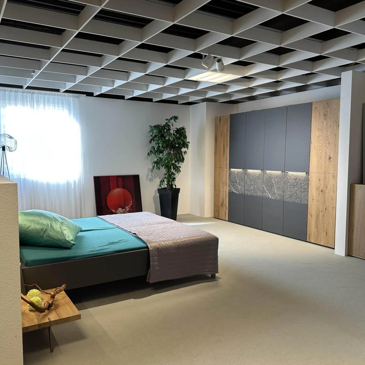 Thielemeyer Ganze Schlafzimmer|Schlafzimmer Milo Wildeiche Massiv Gebürstet Lack Graphit Akzent Naturstein Grau Füße Metall Titan Grau Mit Beleuchtung