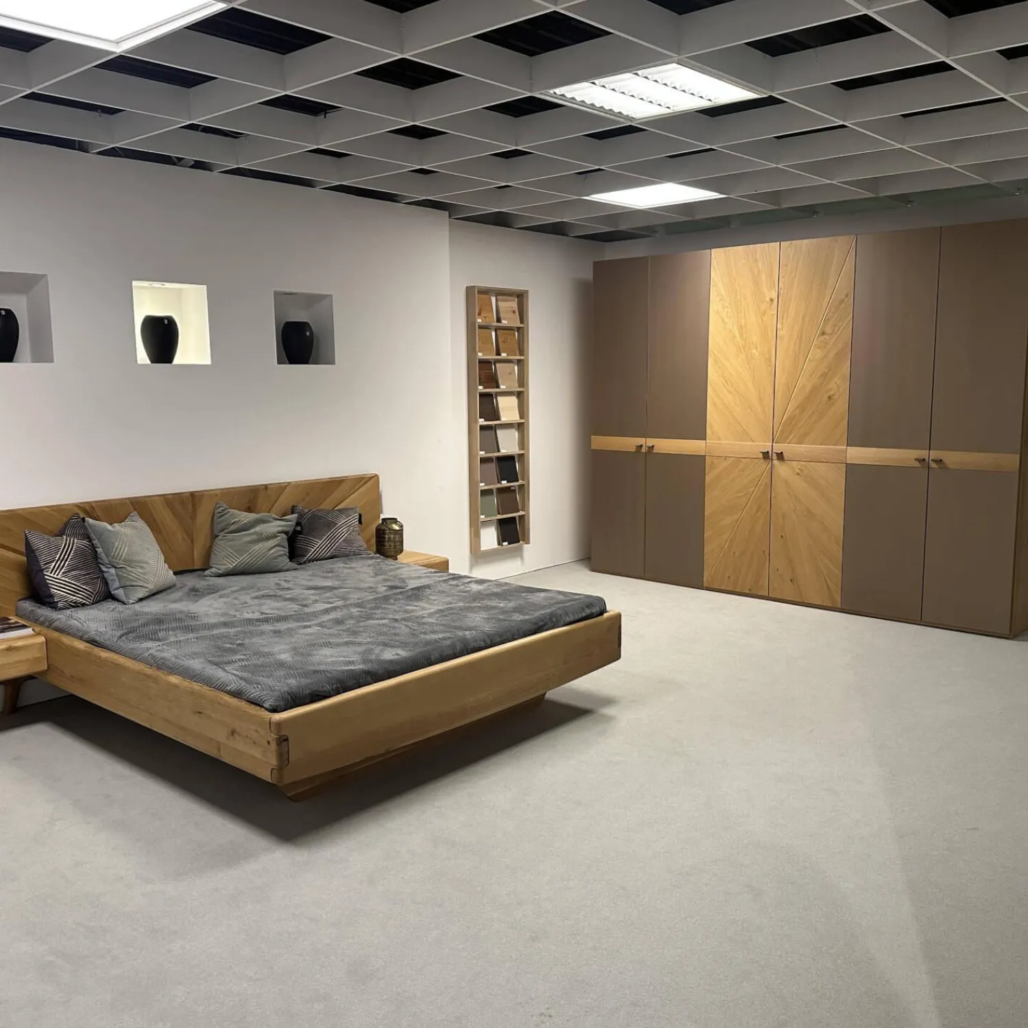 Anrei Ganze Schlafzimmer|Schlafzimmer Sol Asteiche Gebürstet Natur Geölt Farbglas Bronce Matt Mit Ledergriff Rock Grau Schwarz