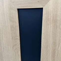 Scholtissek Regale|Schrank Artus Korpus Knorrige Eiche Puro Geölt Glas 9005 Schwarz Matt