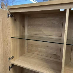 Scholtissek Regale|Schrank Artus Korpus Knorrige Eiche Puro Geölt Glas 9005 Schwarz Matt