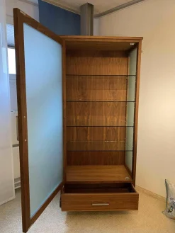 Riva1920 Vitrinen & Highboards|Schrank Colonia 2011 Small Nussbaum Satiniertes Glas