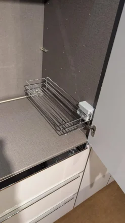 Nolte Kleiderschränke|Schrank Horizont 110 Front Glas G71 Seidengrau Grau Weiß Korpus Polarweiß Weiß Innen Leinenoptik Twist