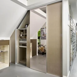 Cabinet Kleiderschränke|Schrank Mit Dachschräge Profil Plano Alusilber Innensystem Terrastruktur Inklusive Spiegel