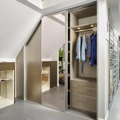 Cabinet Kleiderschränke|Schrank Mit Dachschräge Profil Plano Alusilber Innensystem Terrastruktur Inklusive Spiegel