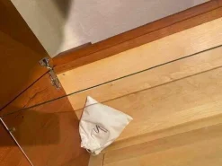 Scholtissek Vitrinen & Highboards|Schrank Varell Amerikanische Kirsche Geölt 2-türig mit Milchglasfüllung