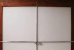 Scholtissek Vitrinen & Highboards|Schrank Varus Astiger Nussbaum Birke Floatglas Weiß Matt