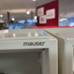 Mauser Vitrinen & Highboards|Schrankkombination Xitan S Aluminium Tablett RAL 9010 Reinweiß Einlegeplatten 4023 Nero