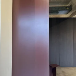 Interlübke Kleiderschränke|Schrankwand Collect Plus Korpus Lack M41 Rot Burgund Paneel Lack M42 Malve Rot Ohne Polster