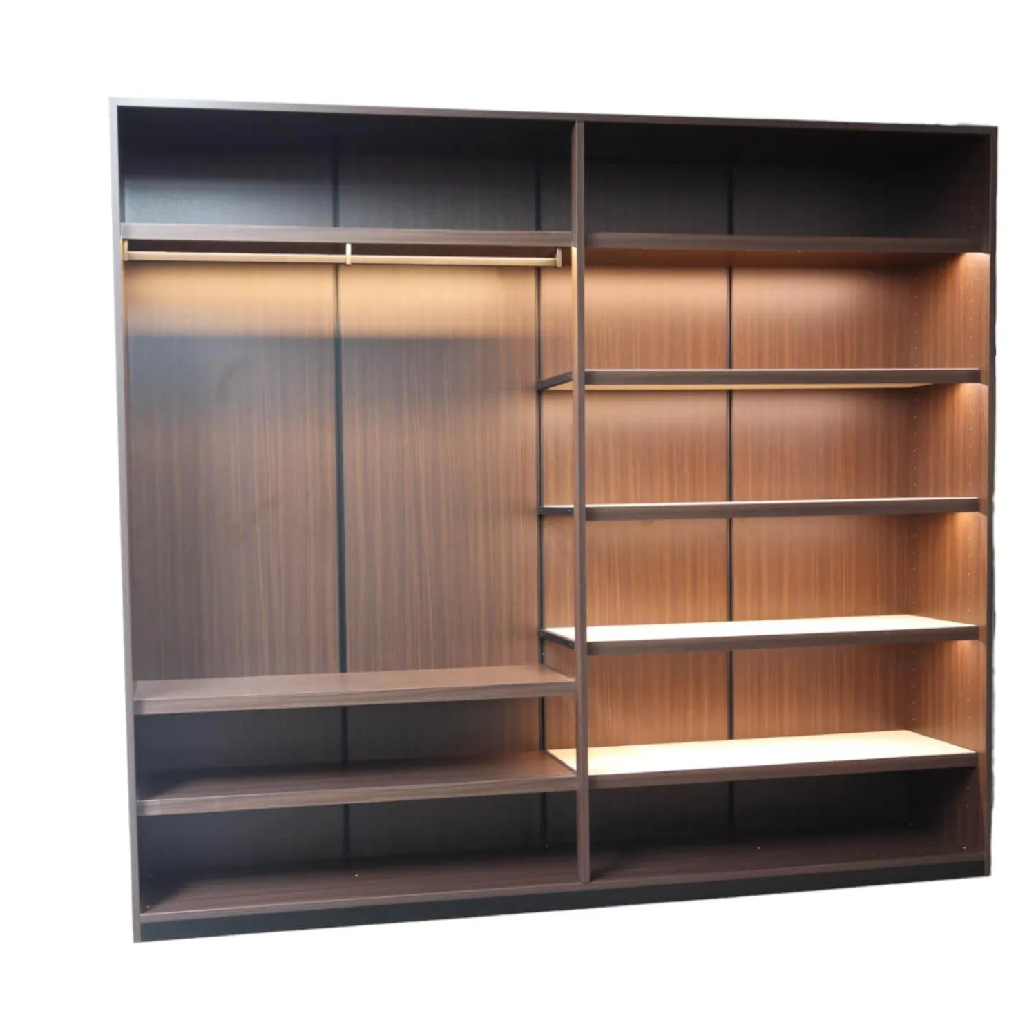 Porro Garderoben|Schrankwand Struktur Eukalyptusfarben Fachböden Bezug Ecoleder Mit Beleuchtung