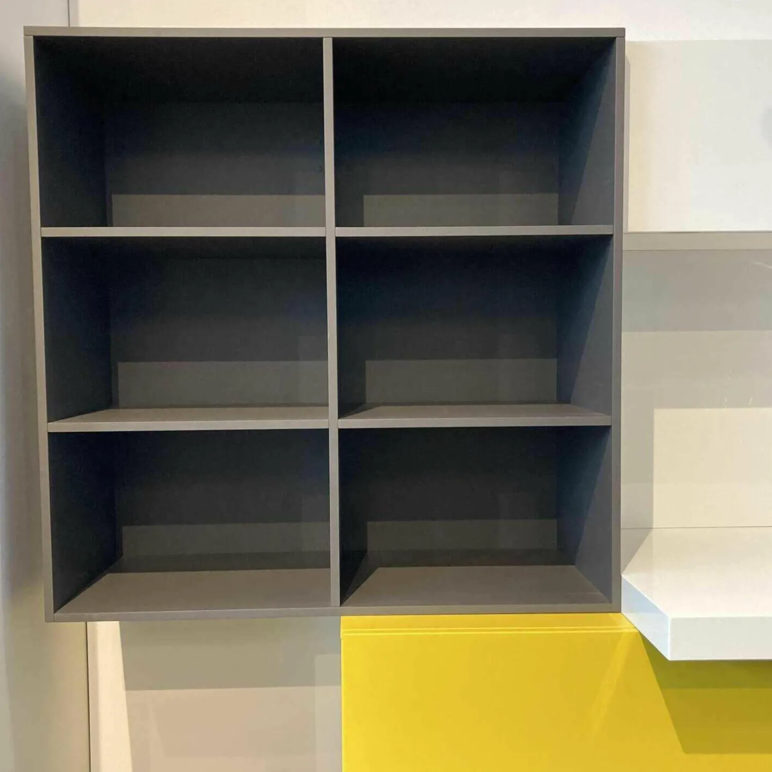 Lema Wohnwände & Tv-Lowboards|Schrankwand T030 Holz Gelb Grau Weiß Lackiert