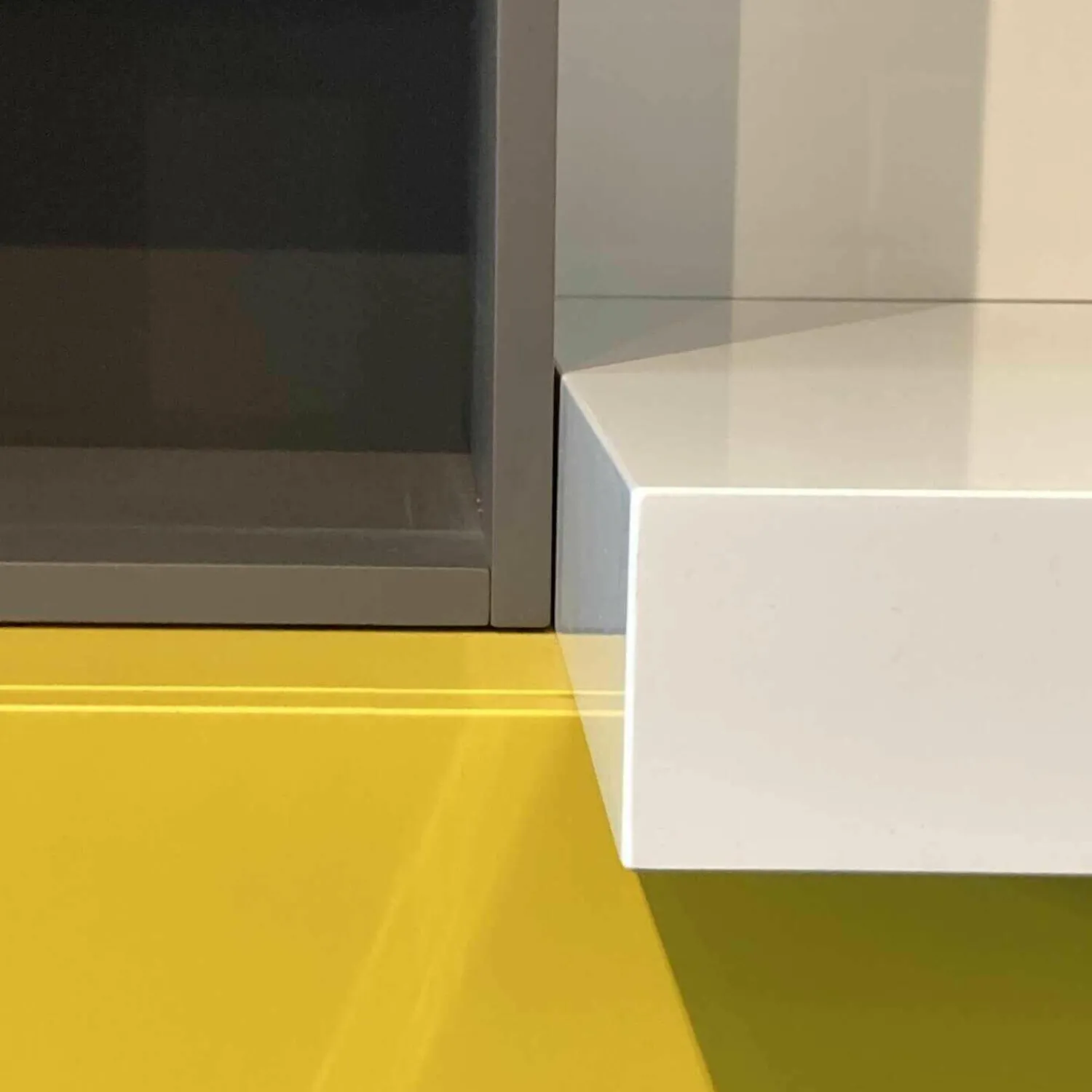 Lema Wohnwände & Tv-Lowboards|Schrankwand T030 Holz Gelb Grau Weiß Lackiert