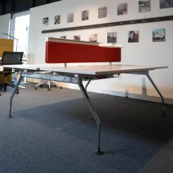 Vitra Schreibtische & Sekretäre|Schreibtisch Doppelarbeitsplatz Melamin Soft Light Stoff Plano Orange