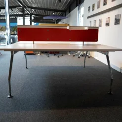 Vitra Schreibtische & Sekretäre|Schreibtisch Doppelarbeitsplatz Melamin Soft Light Stoff Plano Orange