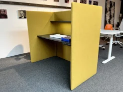 COR Schreibtische & Sekretäre|Schreibtisch Floater 84920 Platte Schiefer Stoff Curry Mit Beleuchtung