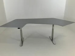 Montana Schreibtische & Sekretäre|Schreibtisch HiLow 2 MDF Fjord Anthrazit Grau Gestell Aluminium Chrom Glänzend Höhenverstellbar