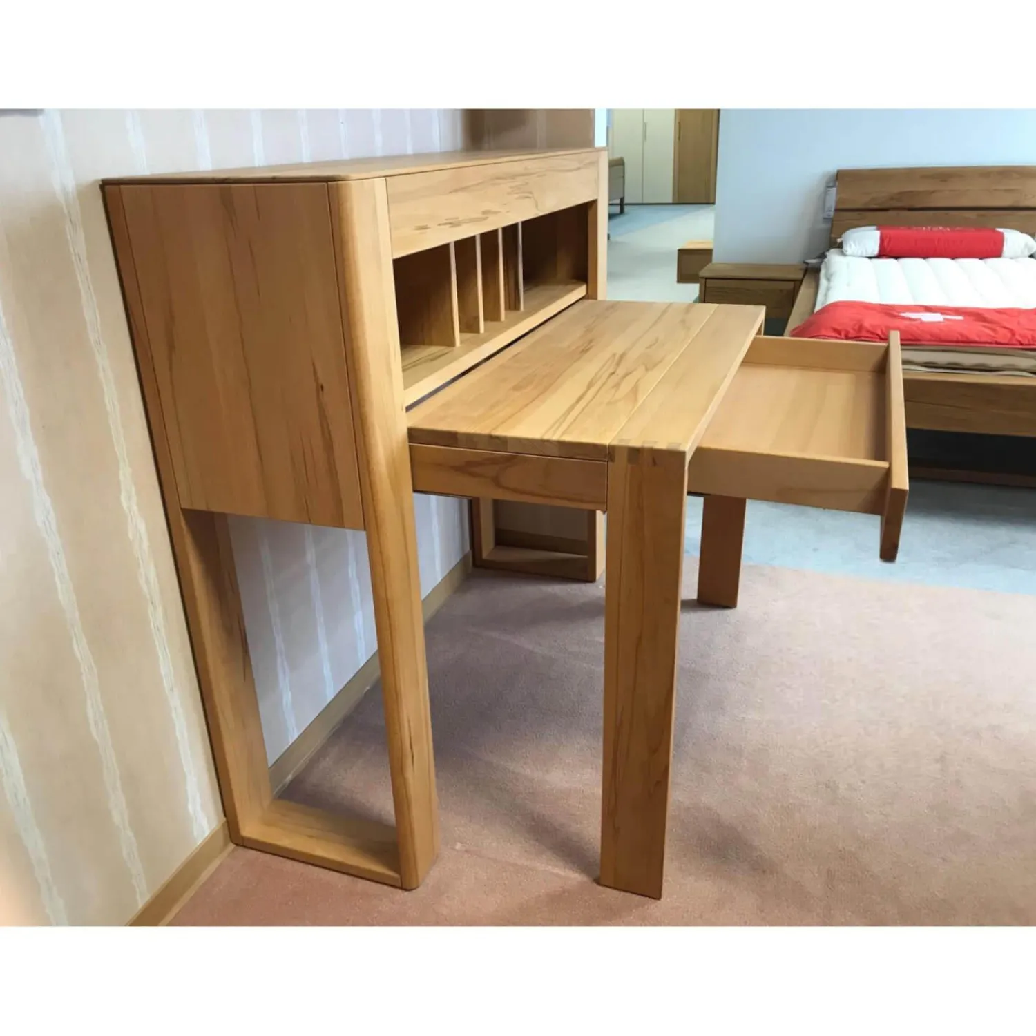 InCasa Schreibtische & Sekretäre|Schreibtisch Modell CASA-SONO Kernbuche Massiv Geölt Ausziehbar Mit Steckdose, USB-Anschüssen und Schubkasten