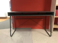 Hülsta Schreibtische & Sekretäre|Schreibtisch Modell HO 130 Lack Supermatt Nachtgrau Kufen Schwarz