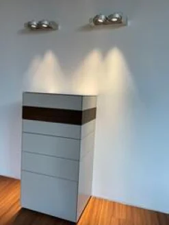 Kettnaker Vitrinen & Highboards|Schubladenkommode Soma Lack Seide Grau Gürtel Eiche Geraucht