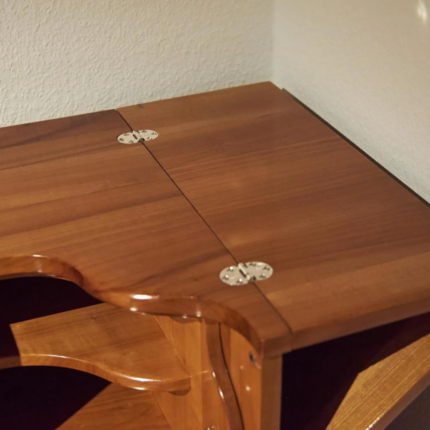 Form Exclusiv Schreibtische & Sekretäre|Sekretär Kirschbaum Griffe Metall Glänzend