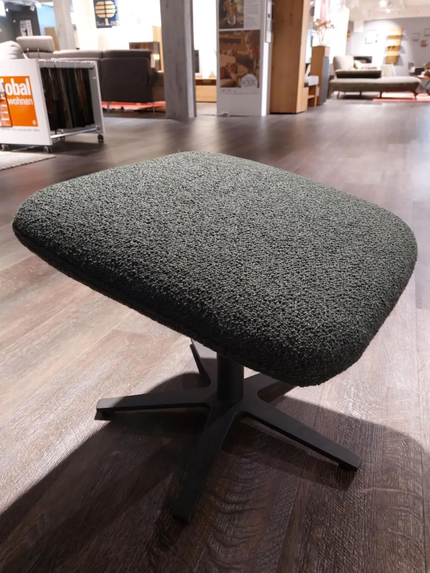 himolla Loungesessel|Sessel 7841 Stoff Crumble Bottle Grün Grau Sternfuß Stahl Anthrazit Mit Hocker