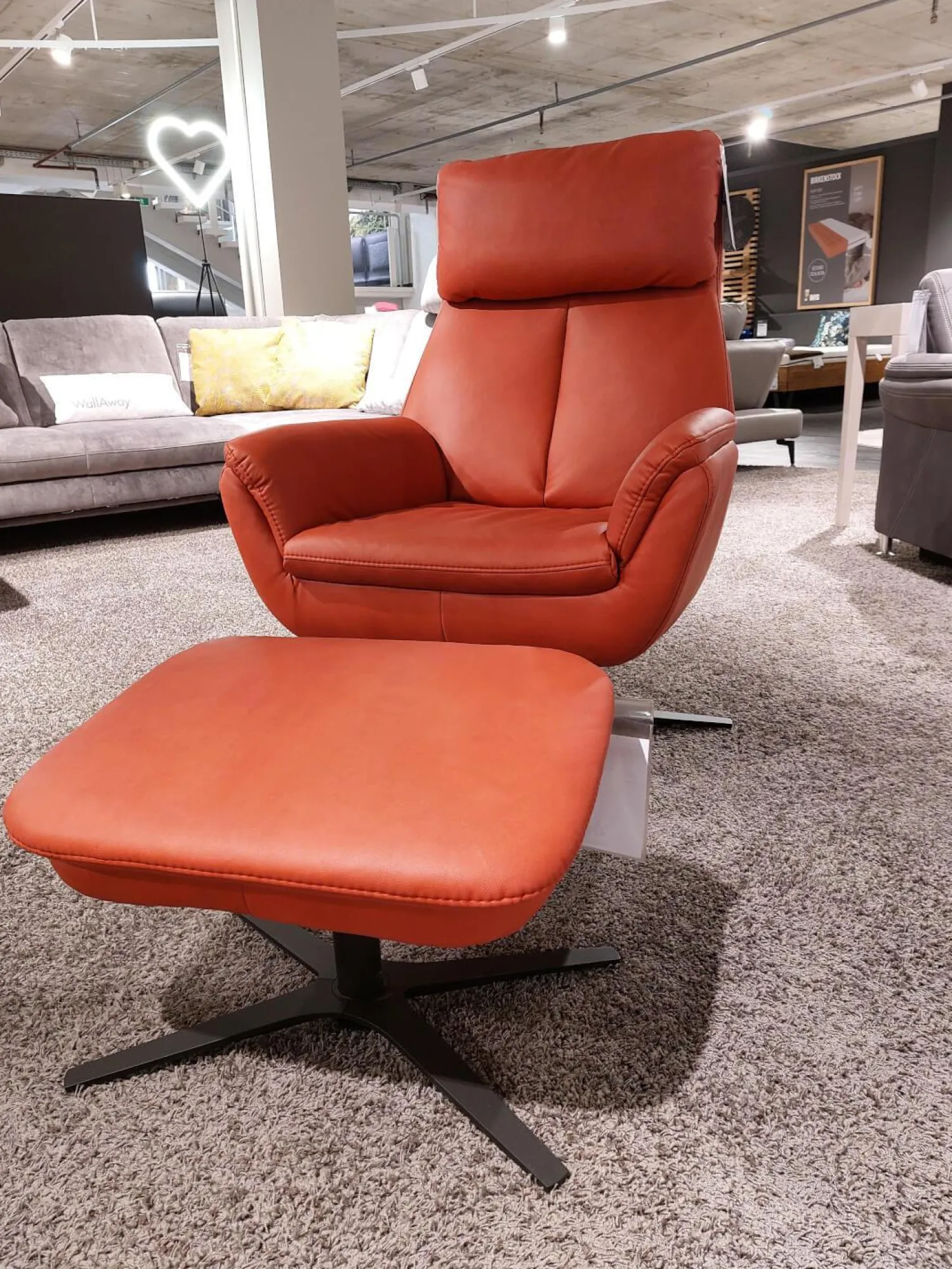 Zehdenick Relaxsessel|Sessel 4252 Stoff Galero Rot Sternfuß Metall Schwarz mit Hocker