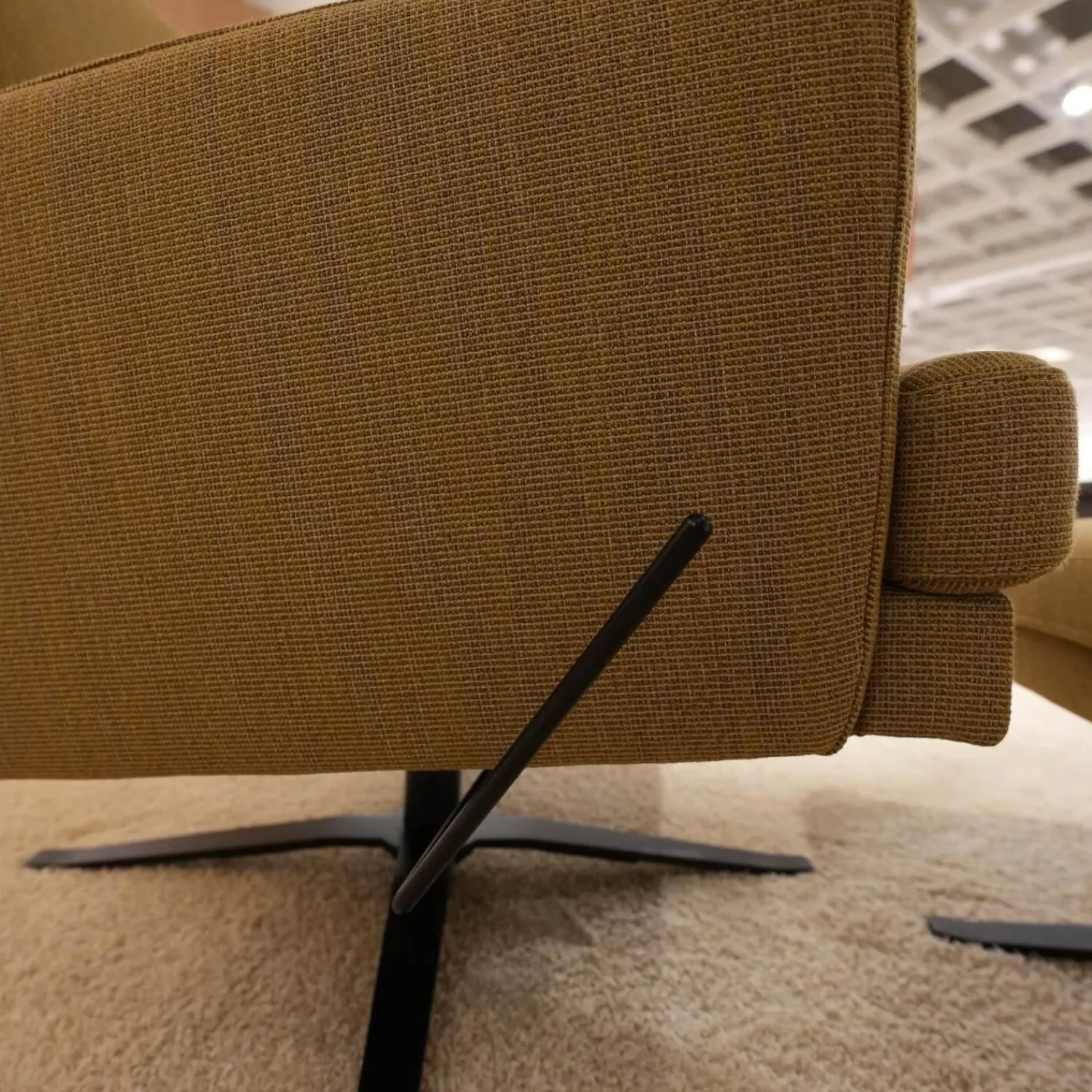 Candy Relaxsessel|Sessel 4585 Stoff JAB 12040 Braun Gelb Sternfußgestell Metall Schwarz Matt Mit Wippfunktion Inklusive Hocker