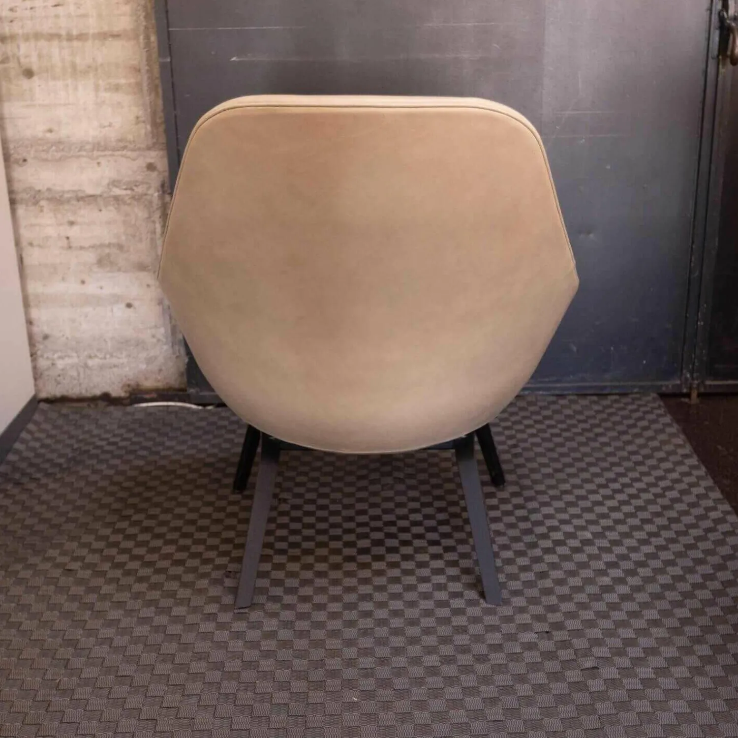 Hay Relaxsessel|Sessel About A Chair AAL93 Leder Beige