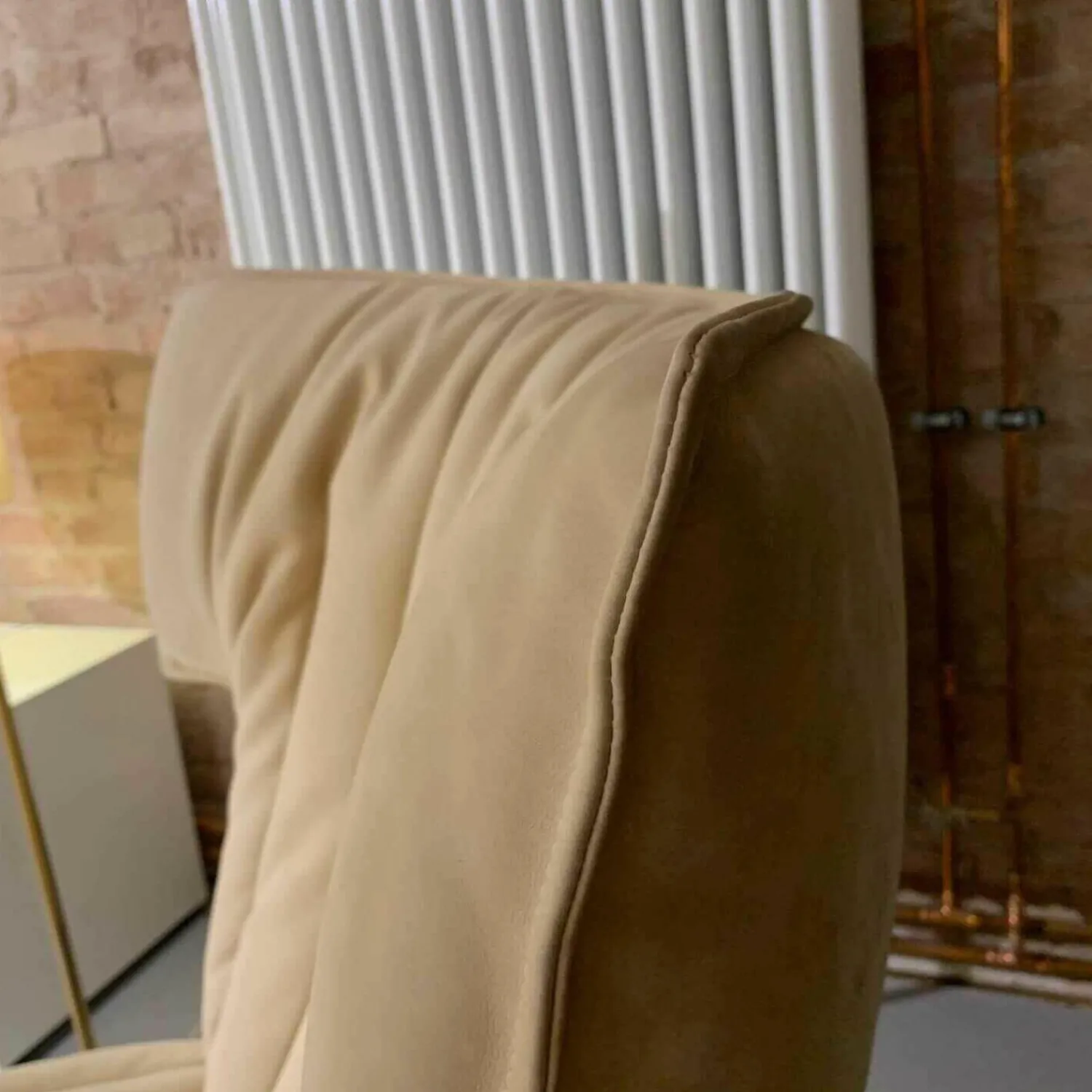 Linteloo Relaxsessel|Sessel Ample Leder Beige Mou Gestell Schwarz mit Hocker