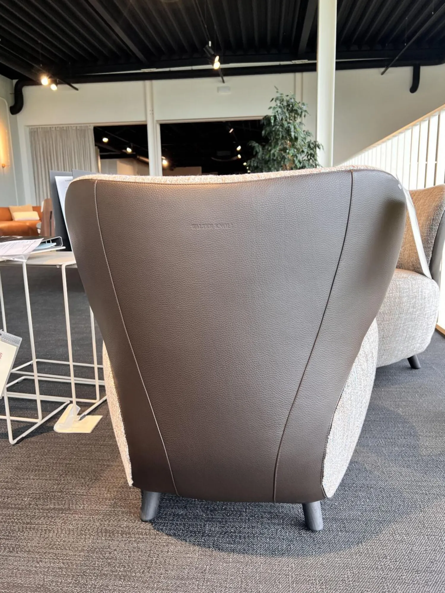 Walter Knoll Loungesessel|Sessel Bao Klein 227 10 C Innen Stoff Sorell 7873 Topaz Rücken Leder Rodeo Soft Schokoladenbraun Füße Buche Schwarz Lackiert