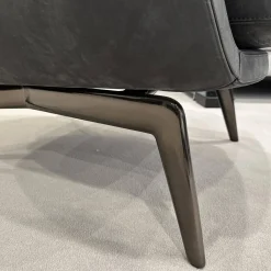 Minotti Loungesessel|Sessel Belt Bergere Leder Pelle Nabuk 29 Ghisa Grau Gestell Aluminium Glänzend Lackiert Brandy Grau