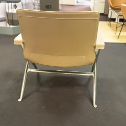 B&B Italia Einzelstühle|Relaxsessel|Sessel Beverly 14 Kernleder Tortora 1121280 Rahmen Aluminium