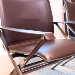 B&B Italia Loungesessel|Stuhlsets|Sessel Beverly Kernleder Dunkelbraun Gestell Schwarz Verchromt