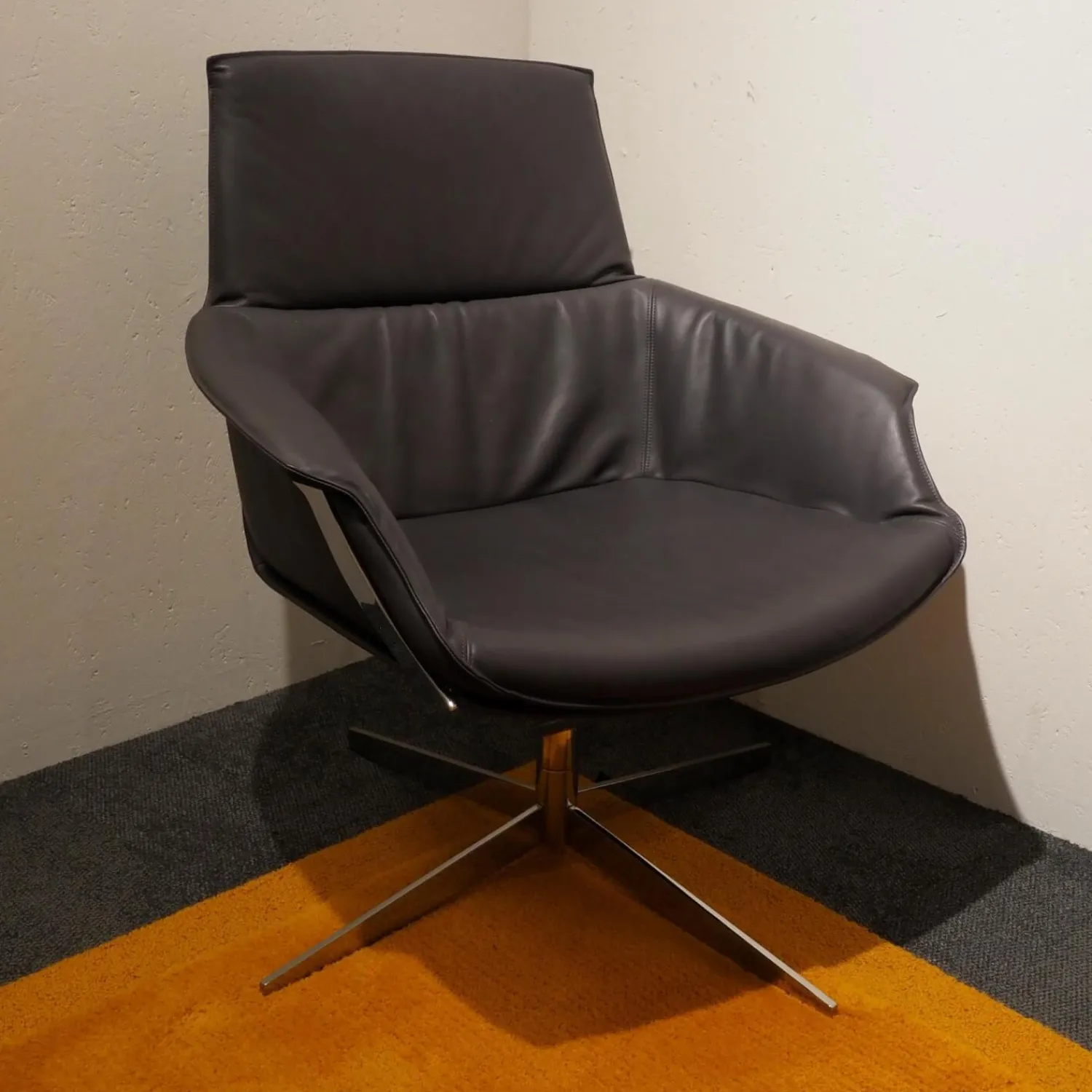 IP Design Relaxsessel|Sessel Bond Leder Space Schiefer Grau Drehbar