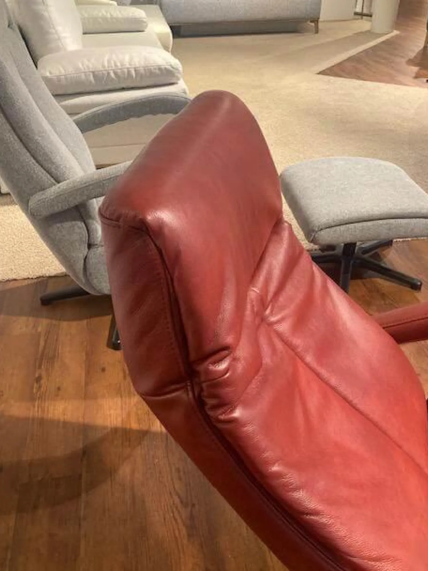 Activineo Relaxsessel|Sessel Boss Leder L30 WL Rouge Rot Gestell Metall Schwarz