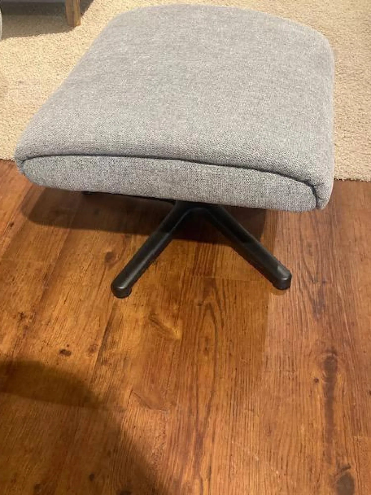 Activineo Relaxsessel|Sessel Boss Stoff 2 Cats 167 Zinc Grau Gestell Metall Schwarz Inklusive Hocker