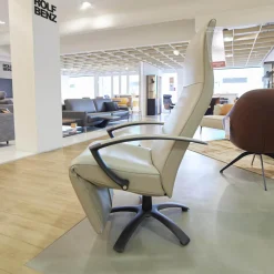 Jori Relaxsessel|Sessel Brainbuilder JR 7760 Mono Move Maxi Bezug Leder Celia Egg Beige 5 Strein Fuß Ellipse Lackiert Schwarz