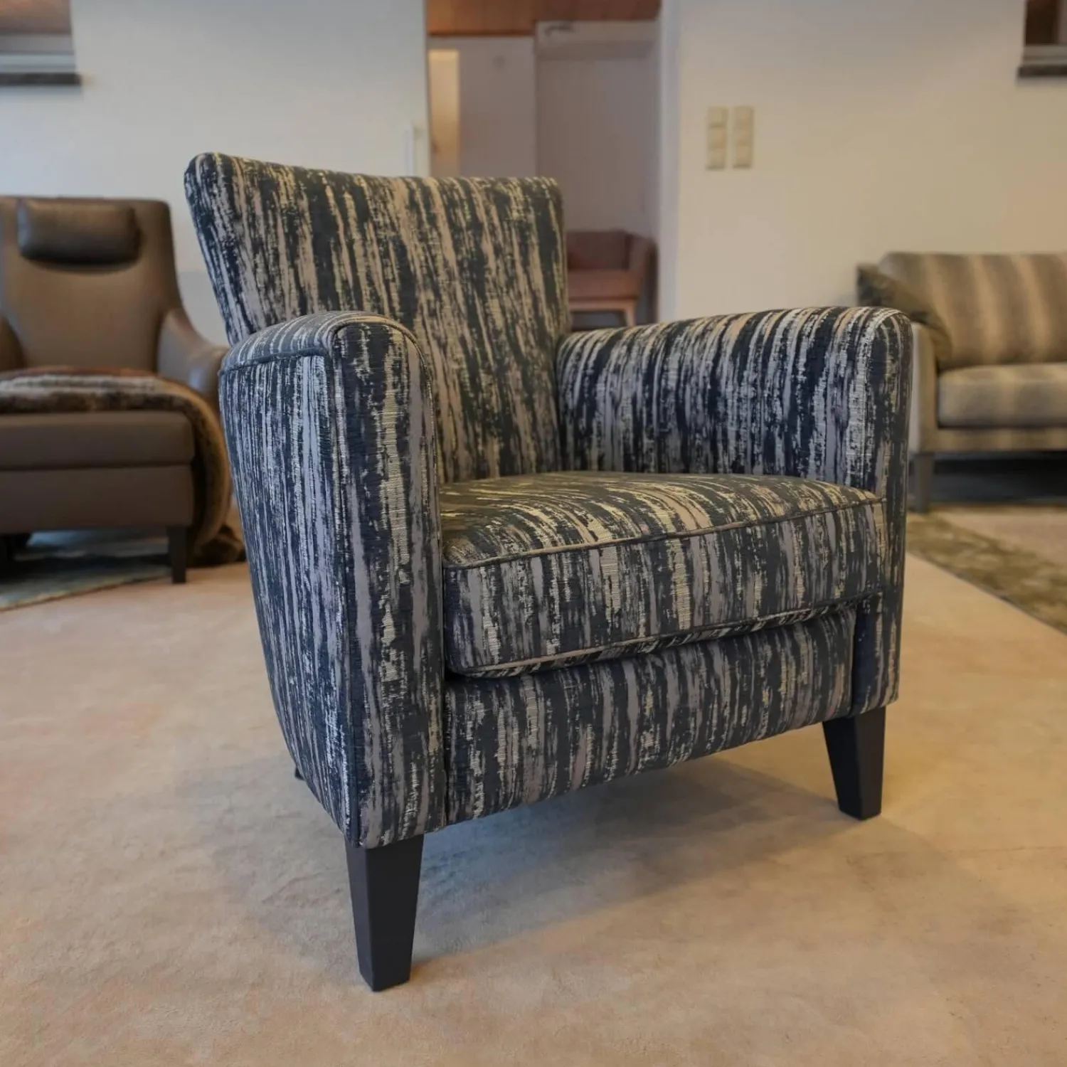 Bielefelder Werkstätten Relaxsessel|Loungesessel|Sessel Contessa BW 109 1000 Stoff Graublau Jab 9-2366-050 Füße Graublau Massivholz Schwarz Lackiert