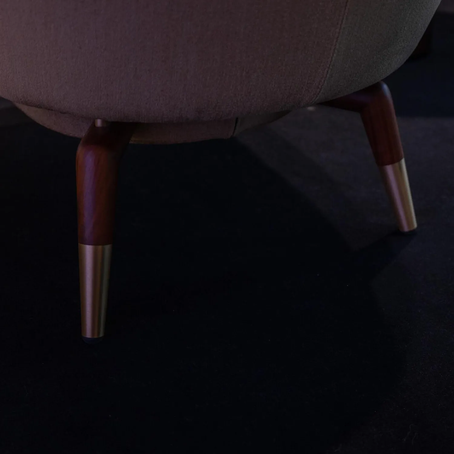 Molteni & C Loungesessel|Sessel D.151.4 Bezug Stoff Kubrick K 1951 Beige Gestell Amerikanisches Nussbaumholz