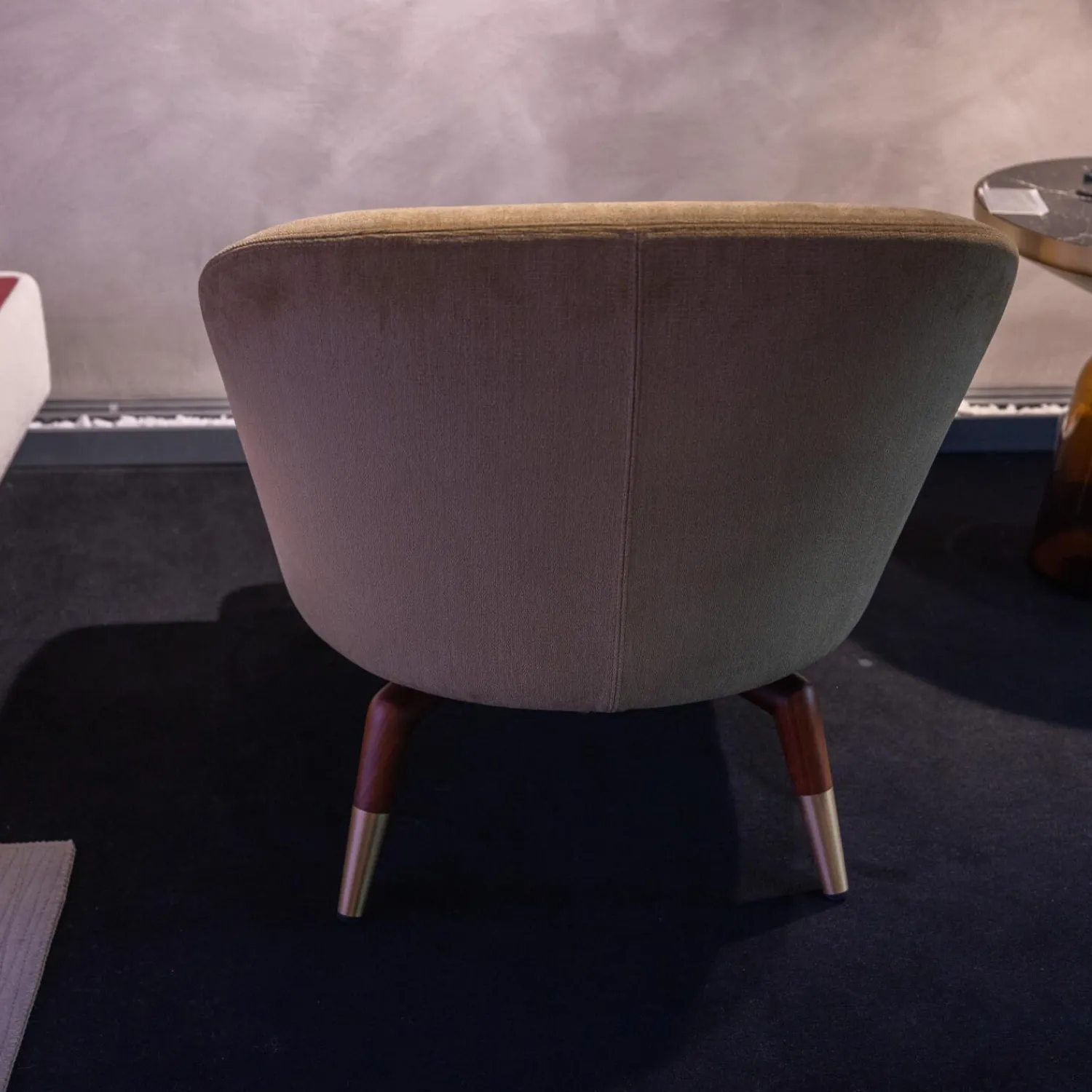 Molteni & C Loungesessel|Sessel D.151.4 Bezug Stoff Kubrick K 1951 Beige Gestell Amerikanisches Nussbaumholz