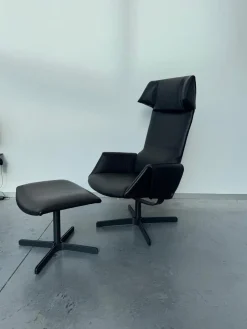 De Sede Relaxsessel|Sessel DS 343 Leder 10 Neck 11 Black Schwarz Gestell Metall Schwarzgrau Inklusive Hocker