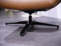 De Sede Loungesessel|Sessel DS 149 Leder Club 54 Whisky Braun Sternfuß Schwarz Matt Drehbar Mit Rückholfunktion Inklusive Hocker