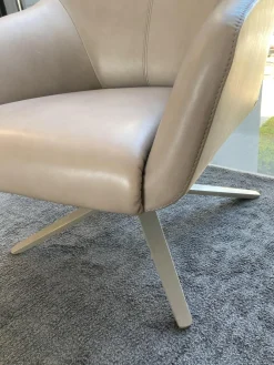 De Sede Loungesessel|Sessel DS 278-01 Leder Naturale Taupe Crème-Beige Vier-Sternfuss Taupe Lackiert Drehbar